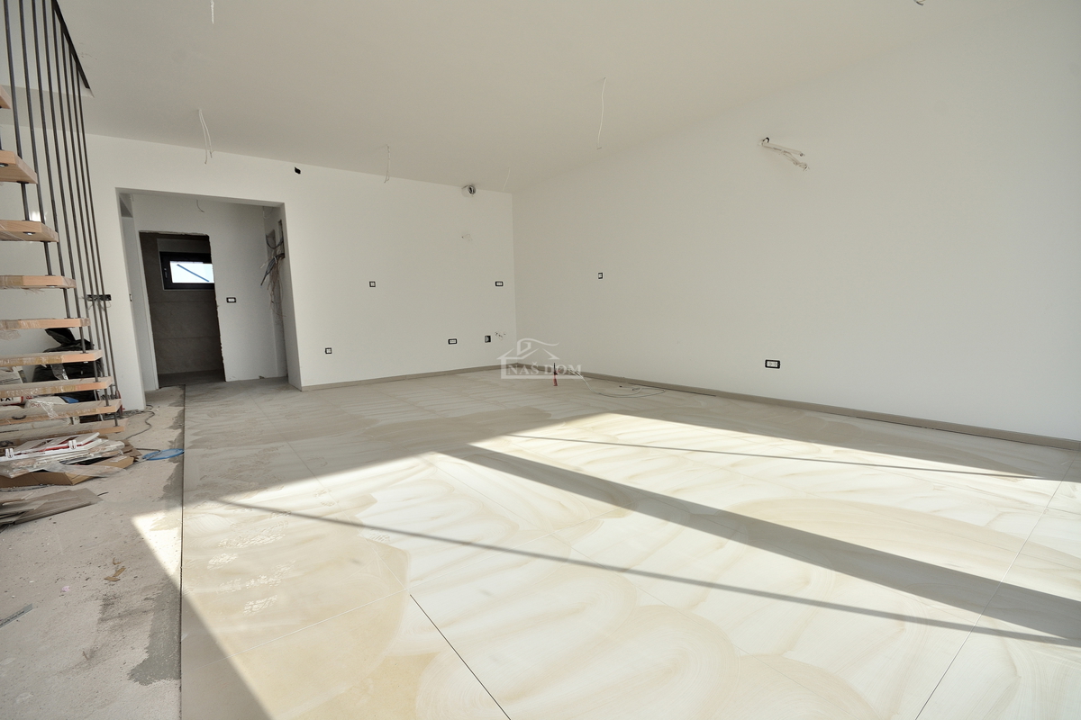 Vodice-*NEW BUILD* S2 semi-detached house 550m from the beach