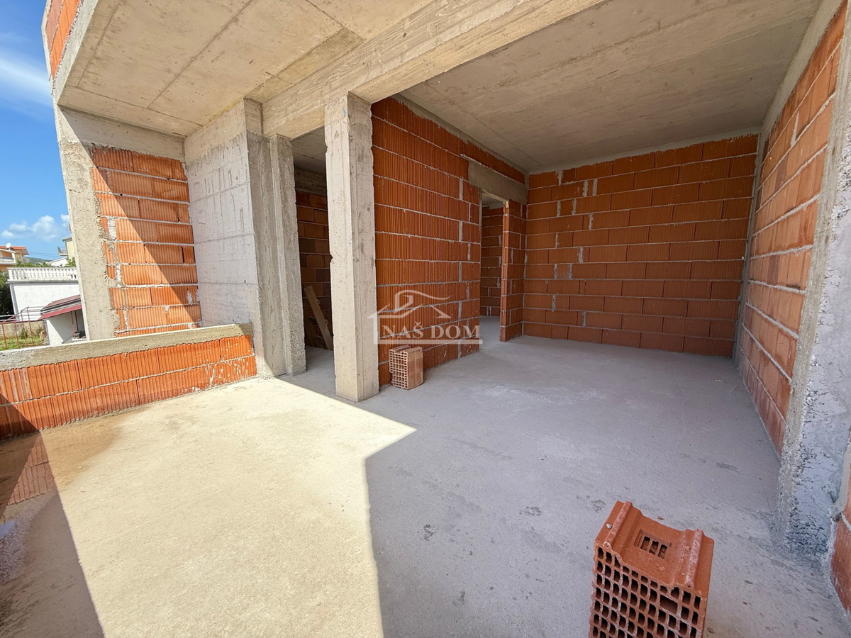 Vodice-*NEW BUILD* S2 semi-detached house 550m from the beach