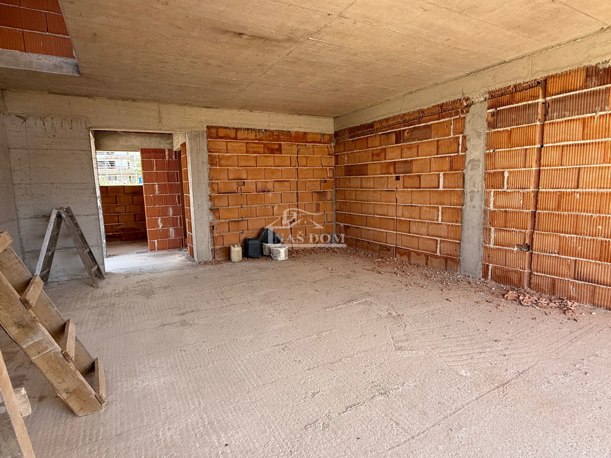 Vodice-*NEW BUILD* S2 semi-detached house 550m from the beach