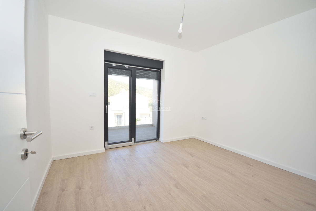 Tribunj, Sovlje - Appartamento di lusso S3, a soli 50 m dal mare