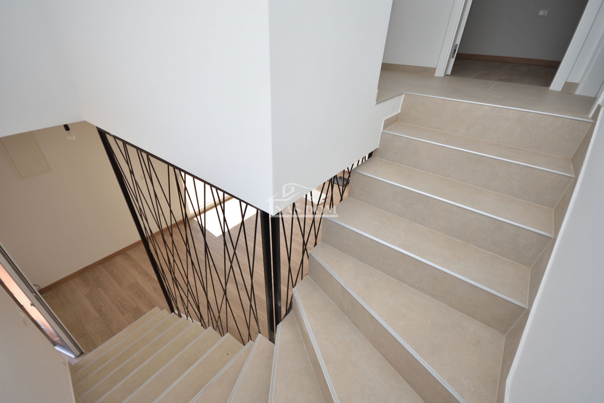 Vodice - Casa di lusso S1 a soli 150 m dalla spiaggia