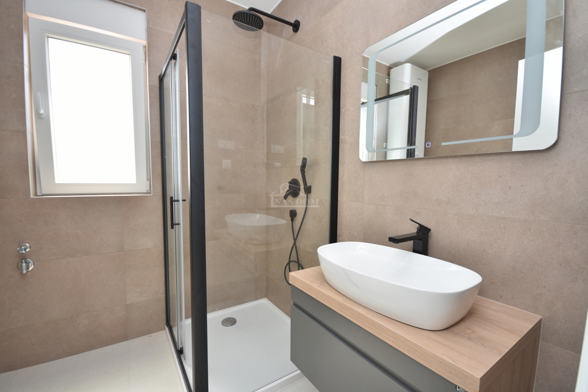 Vodice - Appartamento di lusso S3 con vista panoramica sul mare, a 300 m dalla spiaggia