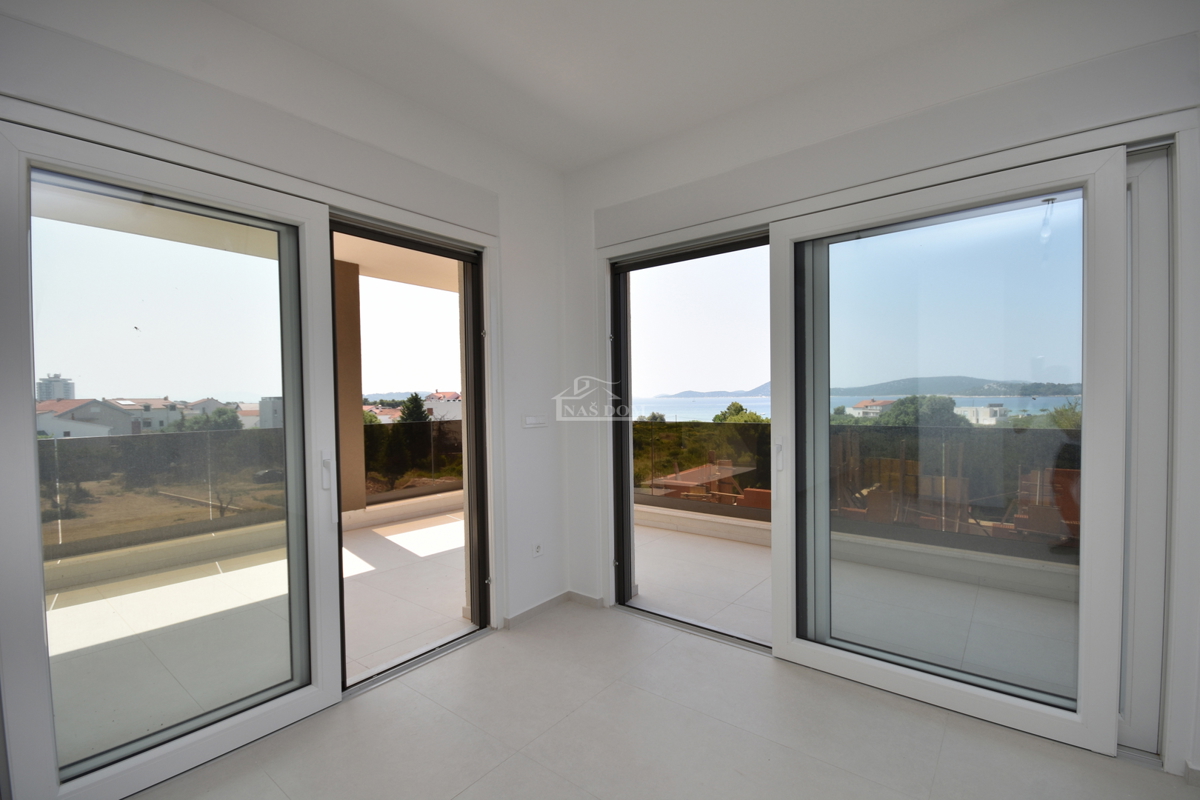 Vodice - Appartamento di lusso S3 con vista panoramica sul mare, a 300 m dalla spiaggia