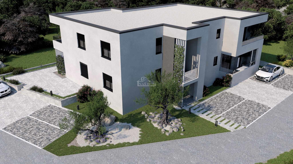 Vodice - terreno con progetto per edificio con 4 appartamenti
