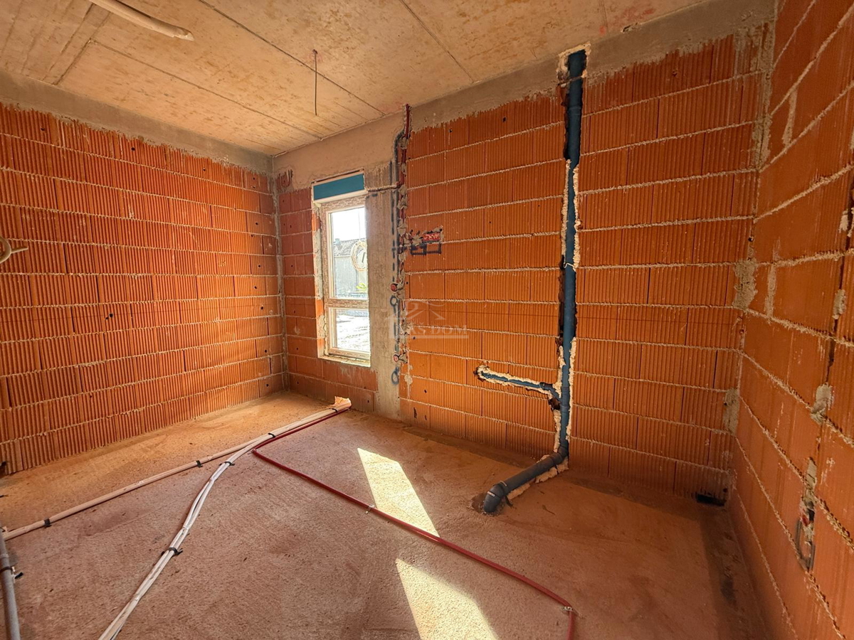 Vodice - NUOVA COSTRUZIONE - Appartamento S4 con due camere da letto al primo piano