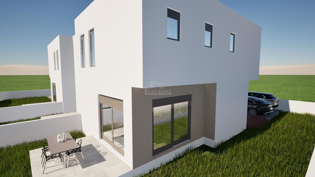 Srima - casa bifamiliare con cortile