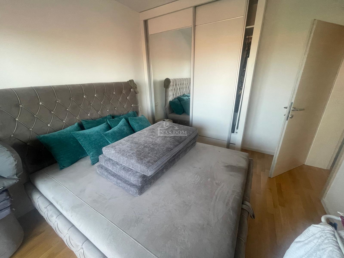 Vodice - Appartamento di lusso arredato completamente con 4 camere da letto – 500 m dalla spiaggia