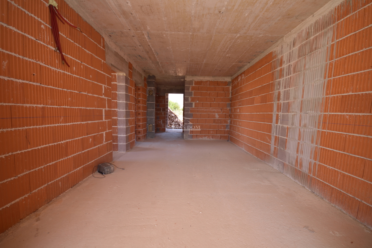 Vodice - Appartamento di lusso S1 con giardino in posizione tranquilla, nuova costruzione