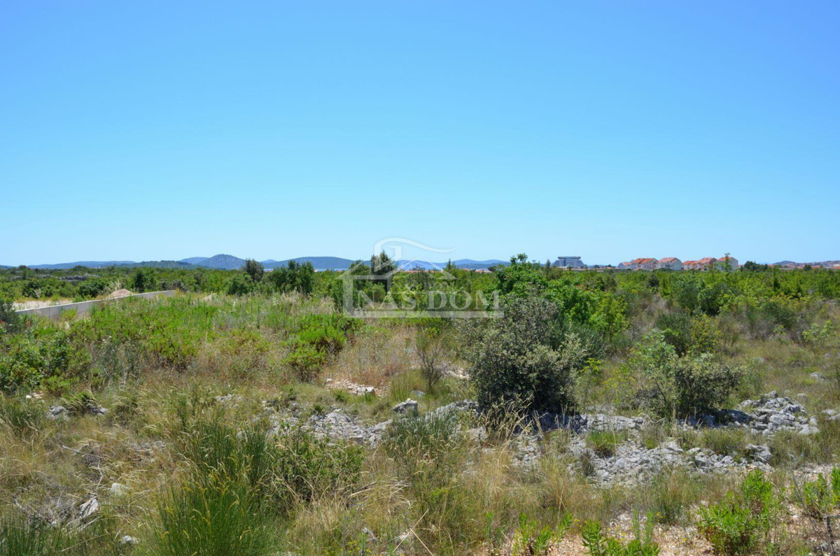 Vodice - Terreno agricolo attraente di 2046m2