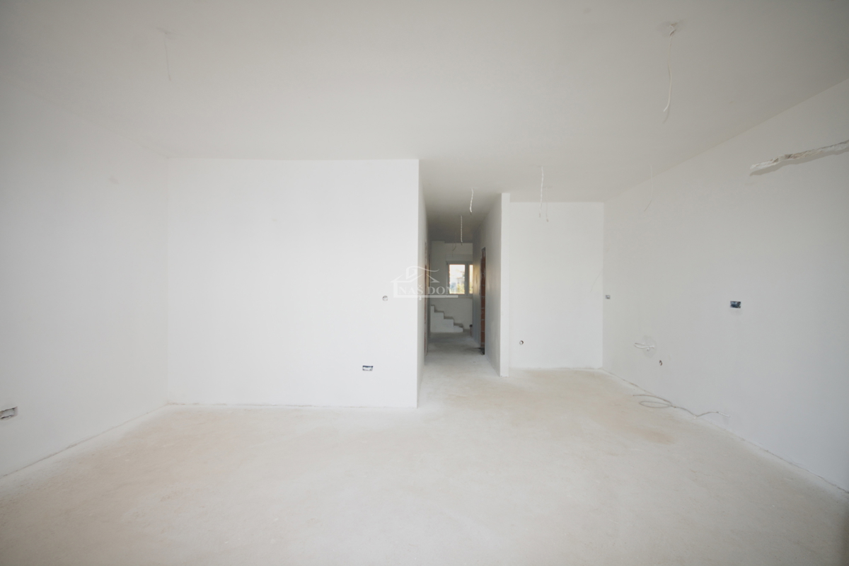 Vodice - NUOVA COSTRUZIONE - Appartamento duplex S3 con vista mare