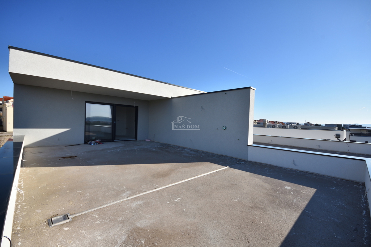 Vodice - NUOVA COSTRUZIONE - Appartamento duplex S3 con vista mare