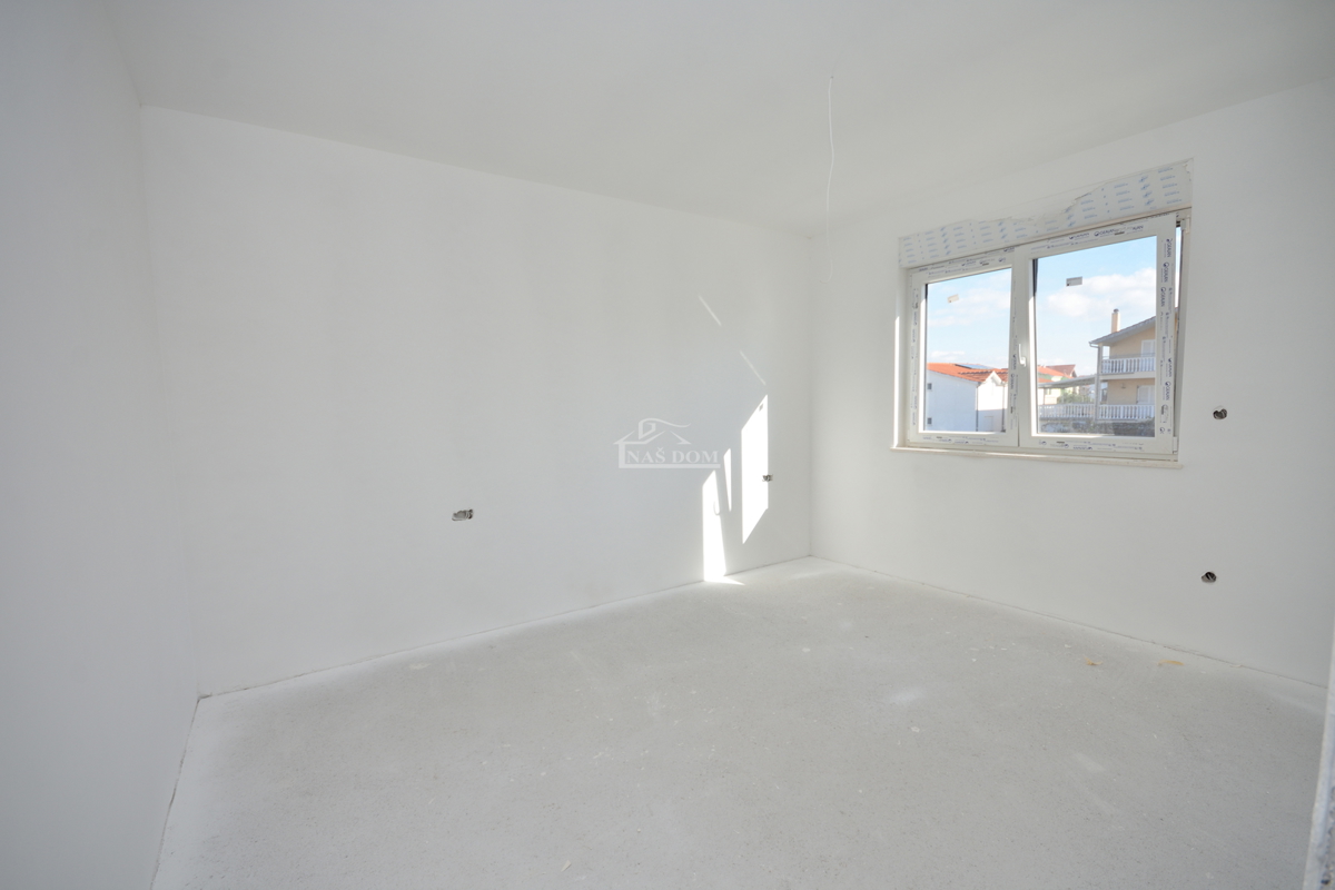 Vodice - **NUOVA COSTRUZIONE** appartamento S2, 1° piano, a 450 m dalla spiaggia