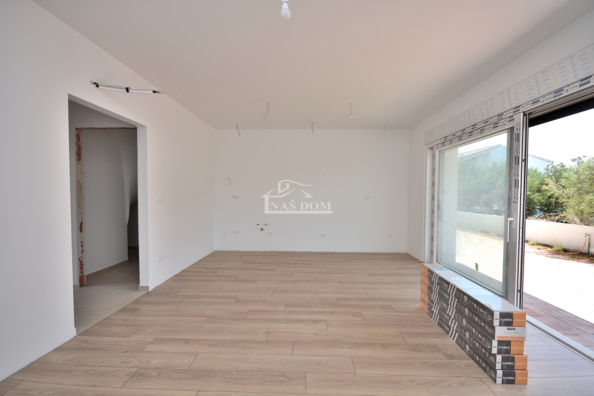 Vodice - NUOVA COSTRUZIONE* Casa S2 con terrazza sul tetto, vista mare, a 150 m dalla spiaggia