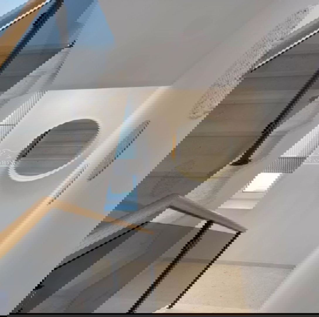 Vodice - Villa di lusso con piscina e terrazza sul tetto, vista mare