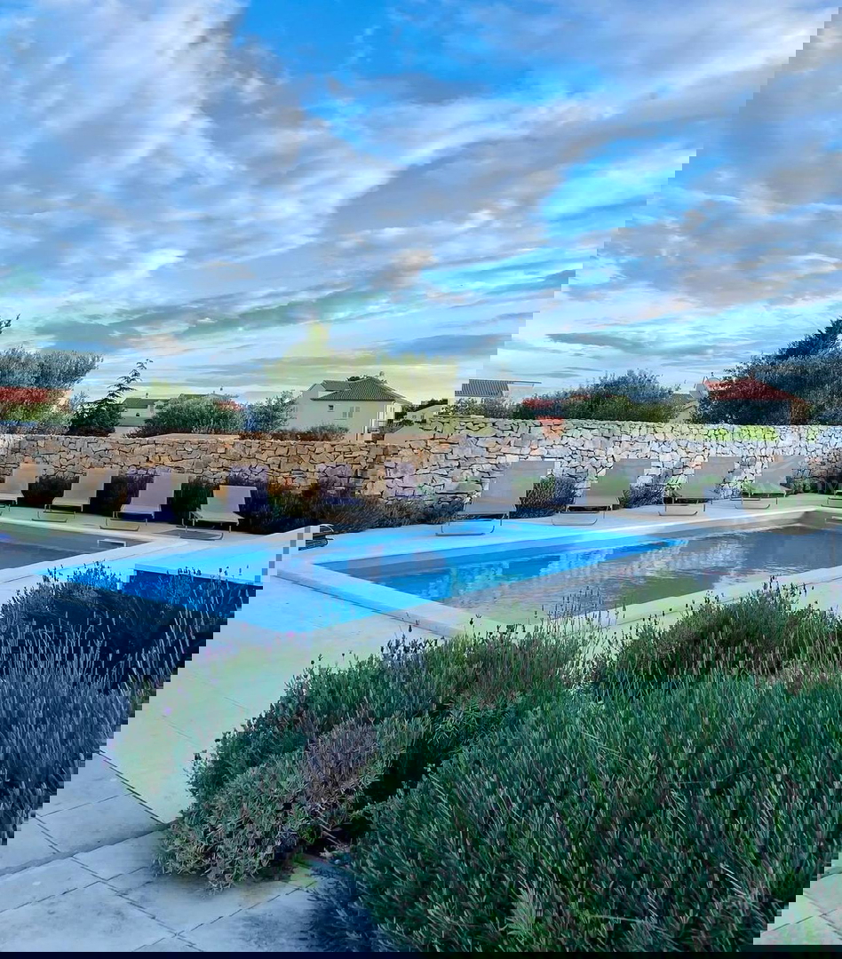 Vodice - Villa di lusso con piscina e terrazza sul tetto, vista mare