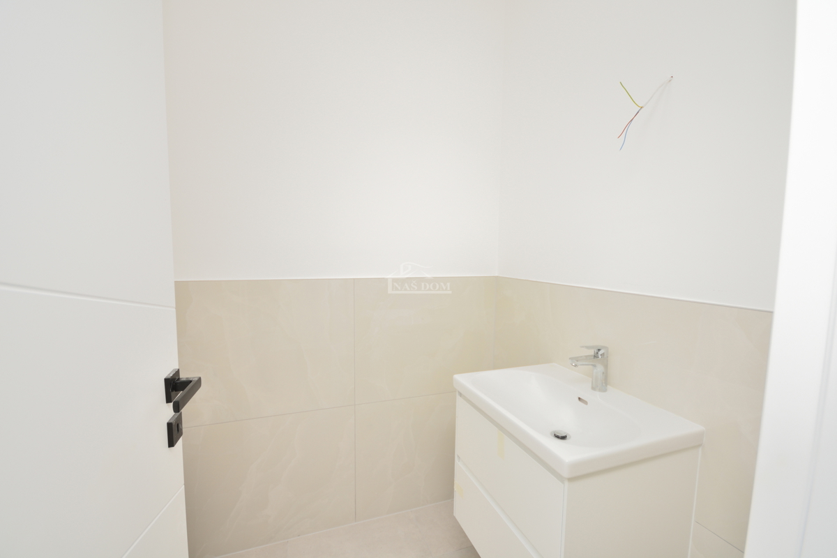 Tribunj - Appartamento di lusso S4 al primo piano, a soli 250 m dalla spiaggia