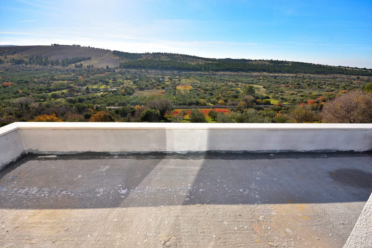 Šibenik, Donje Polje - villa con piscina