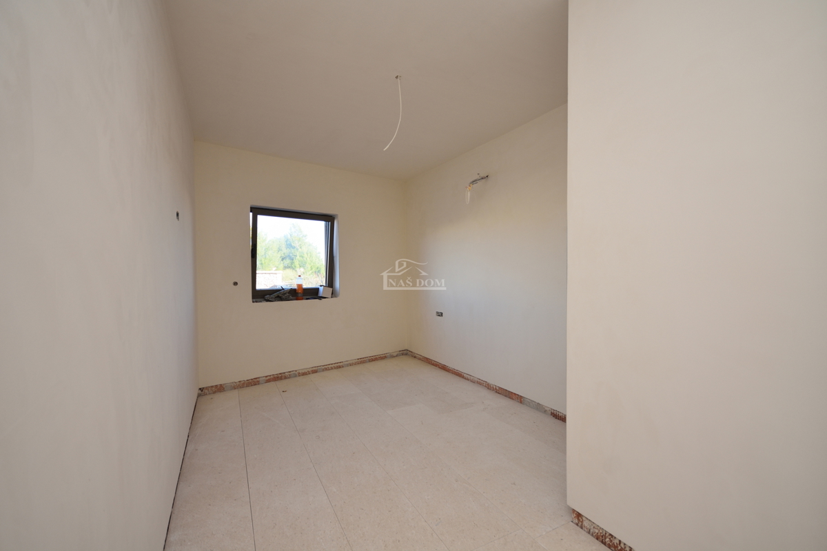 Vodice - Appartamento di lusso S4 al piano terra, vista mare