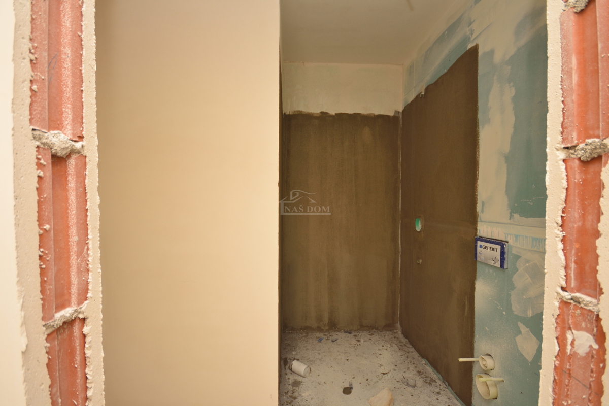 Vodice - Appartamento di lusso S4 al piano terra, vista mare