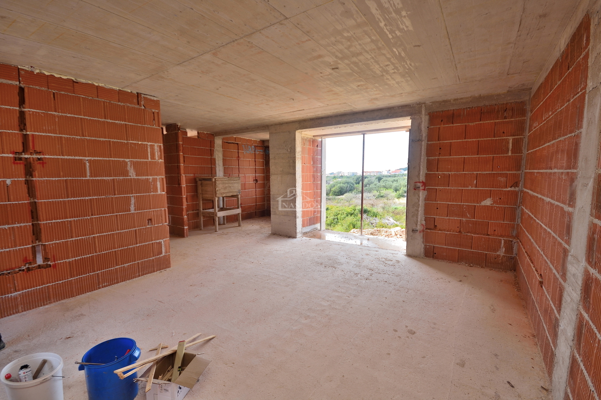 Vodice - Appartamento S3 a 400 m dalla spiaggia, vista mare e natura