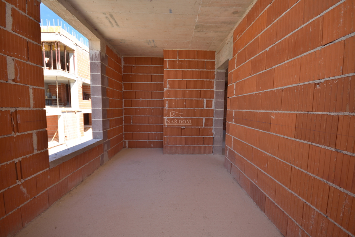 Vodice - Appartamento S3 al primo piano, con vista panoramica sul mare