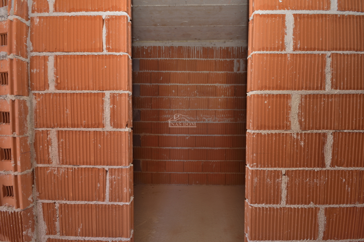 Vodice - Appartamento S3 al primo piano, con vista panoramica sul mare