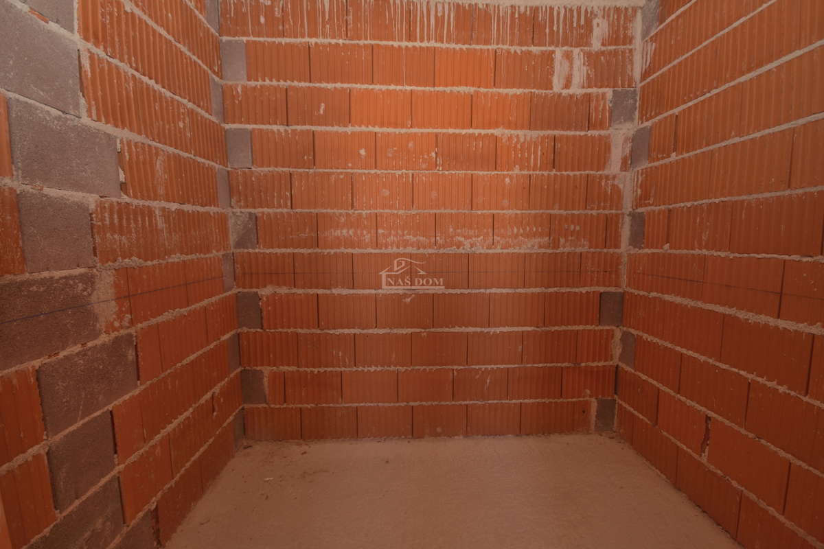 Vodice - Appartamento S3 al primo piano, con vista panoramica sul mare