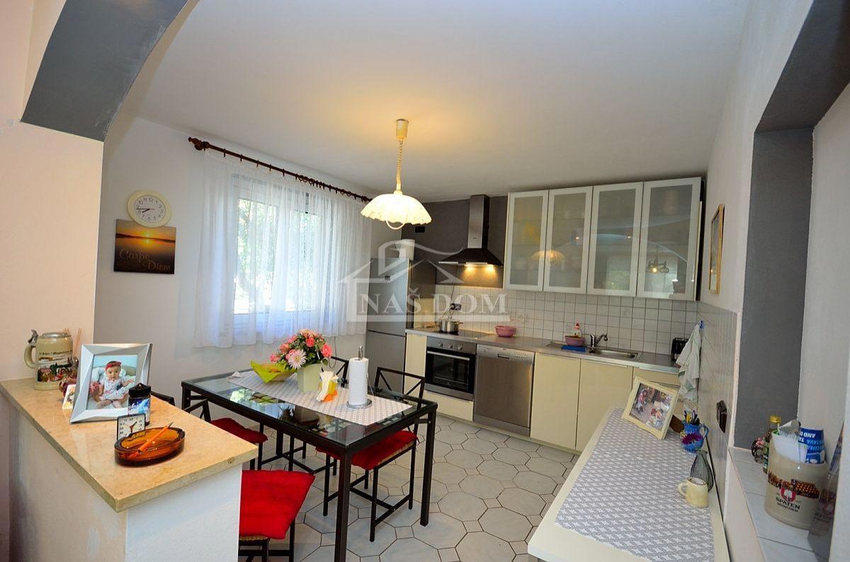 Vodice - Villa indipendente di 343m2