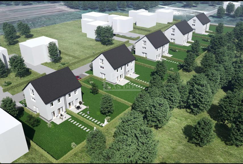 Kutina - casa bifamiliare con giardino