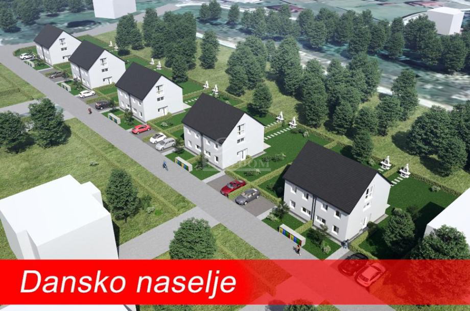 Kutina - casa bifamiliare con giardino