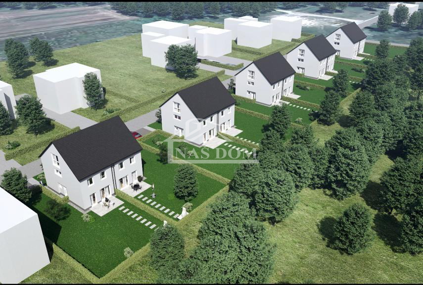 Kutina - casa bifamiliare con giardino