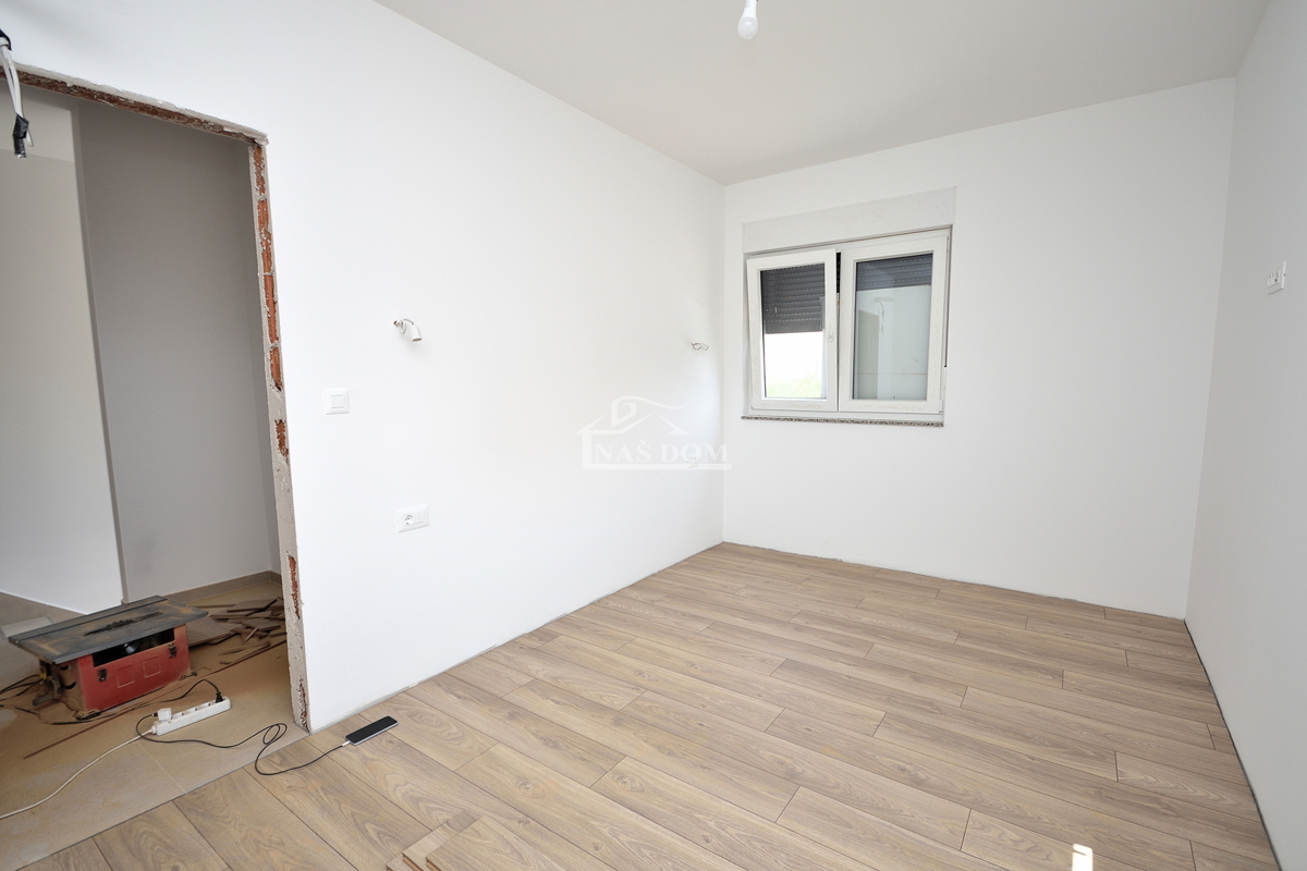 VODICE - **POSIZIONE ECCEZIONALE** *NUOVA COSTRUZIONE* Casa S1, 150 m dalla spiaggia