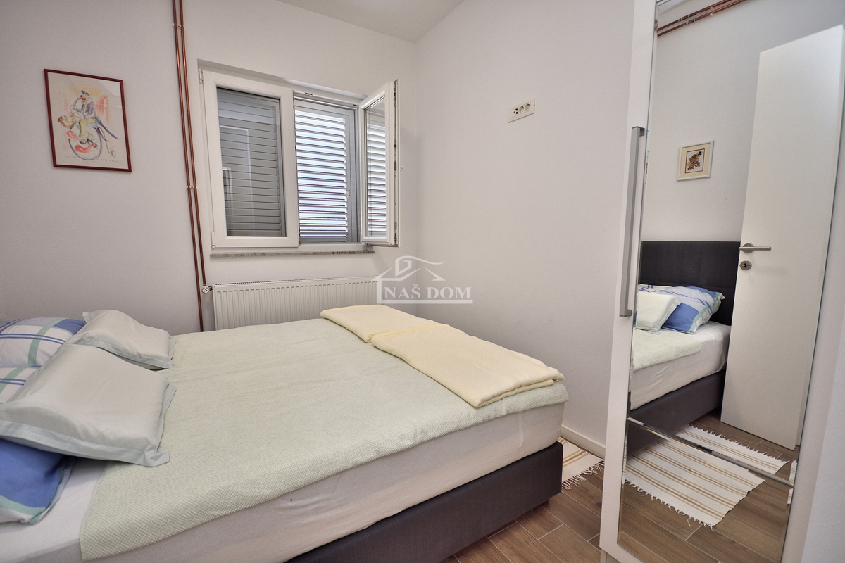 TRIBUNJ - casa con vista mare, a 400 m dalla spiaggia