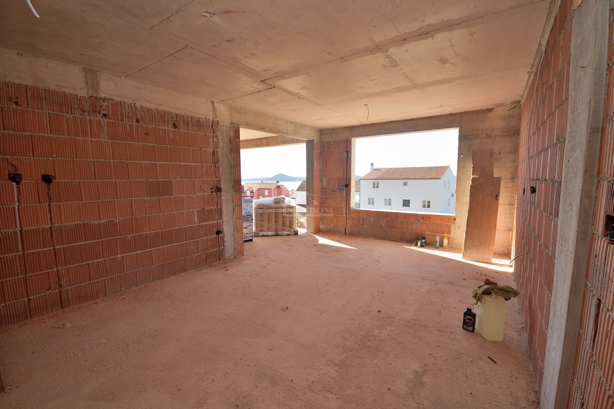 Vodice - *NUOVA COSTRUZIONE* Appartamento S1 con giardino, vista mare