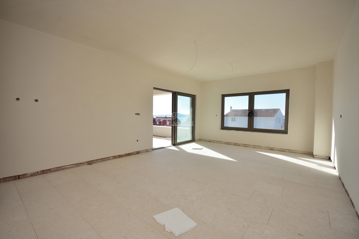 Vodice - Appartamento di lusso S3 al piano terra, vista mare