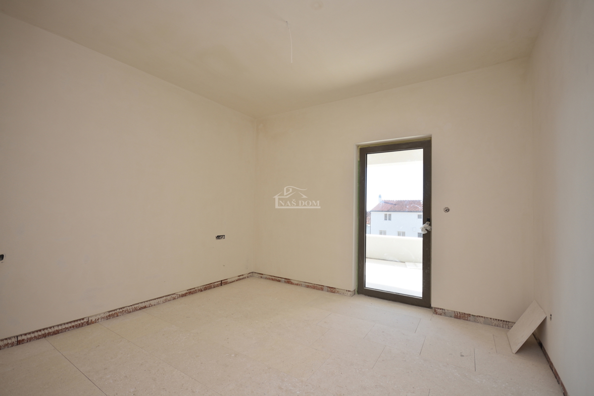 Vodice - Appartamento di lusso S3 al piano terra, vista mare