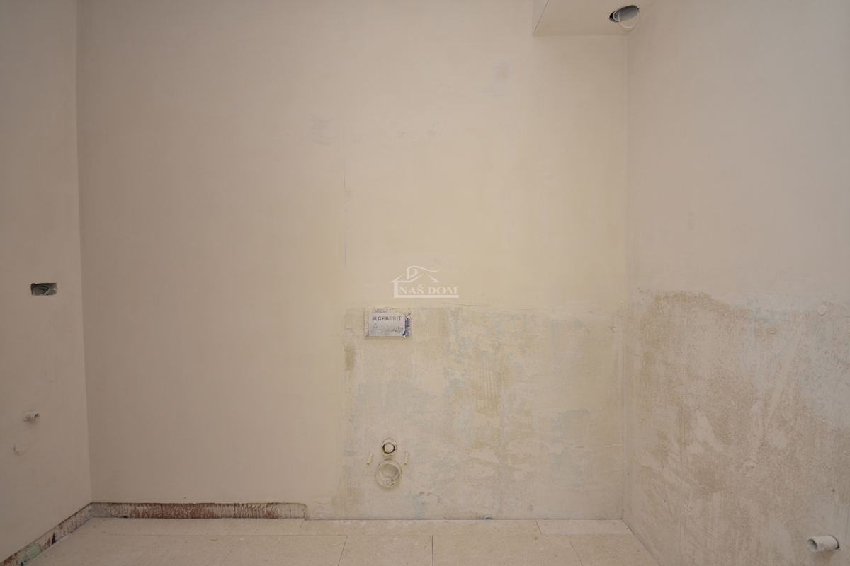 Vodice - Appartamento di lusso S3 al piano terra, vista mare