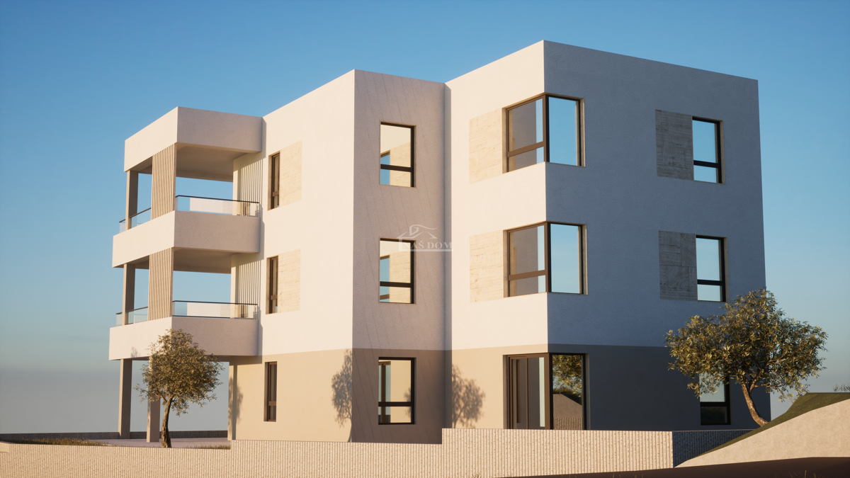 Vodice - Attico al secondo piano con ascensore, posizione eccellente