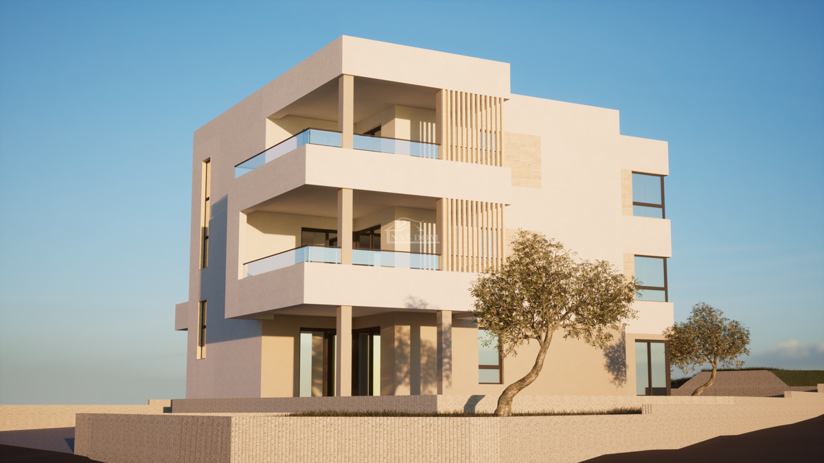 Vodice - Attico al secondo piano con ascensore, posizione eccellente