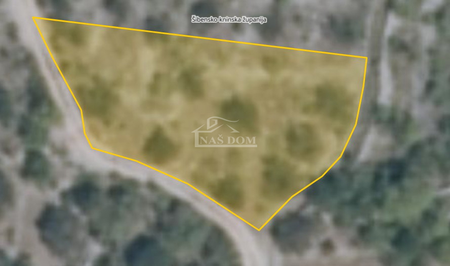 Primošten - Terreno edificabile 2186m2