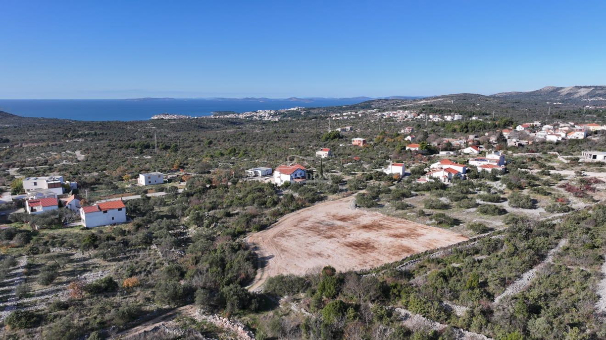 Primošten - Terreno edificabile 2186m2