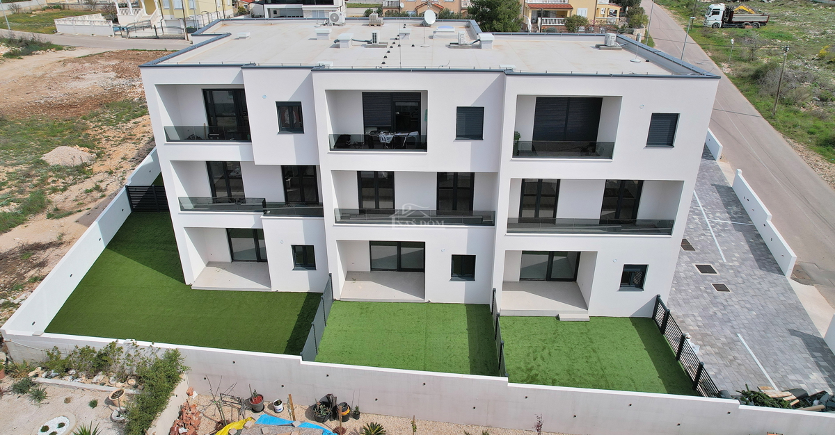 Vodice - Appartamento duplex S2 con giardino, 113,43 m2