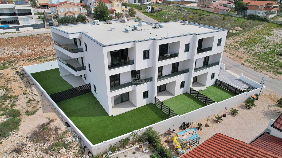 Vodice - Appartamento duplex S2 con giardino, 113,43 m2