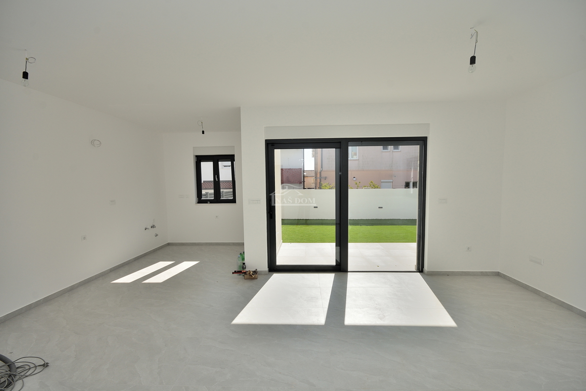 Vodice - Appartamento duplex S2 con giardino, 113,43 m2