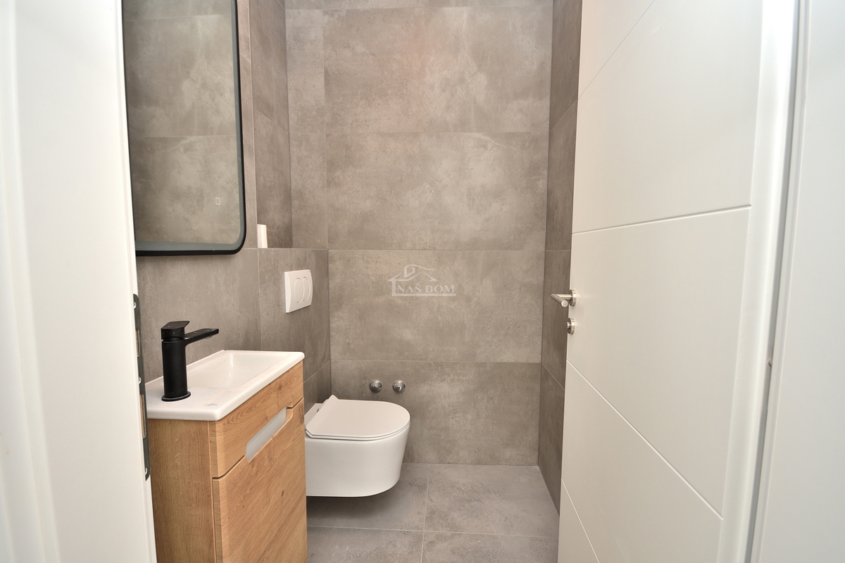 Vodice - Appartamento duplex S2 con giardino, 113,43 m2