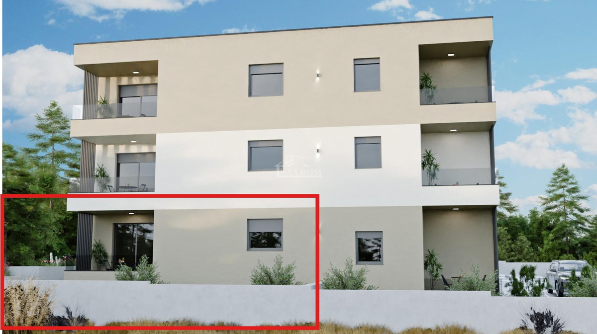 Šibenik - appartamento bilocale con giardino