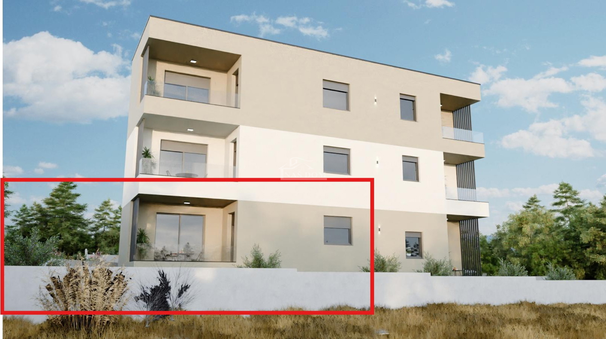 Šibenik - appartamento bilocale con giardino