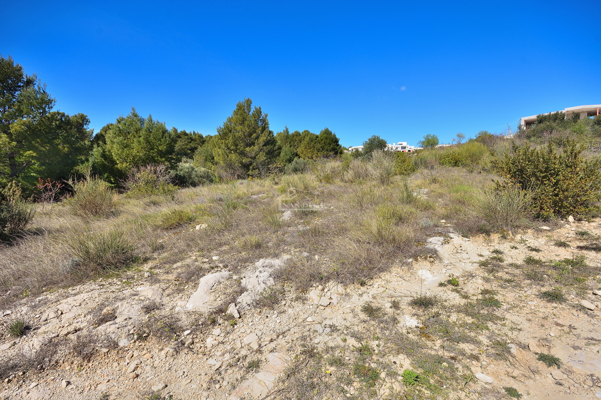 Vodice - terreno edificabile 1457 m², 800 m dalla spiaggia