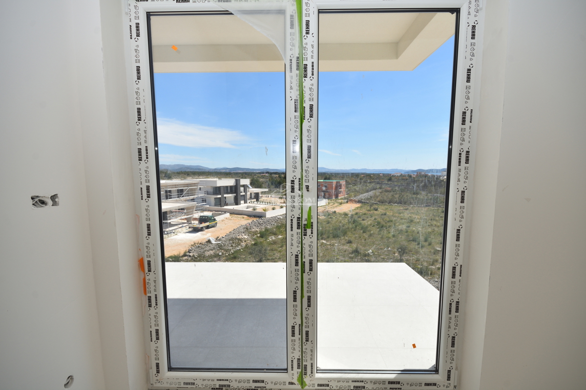 Appartamento confortevole al secondo piano con vista panoramica sul mare - Vodice