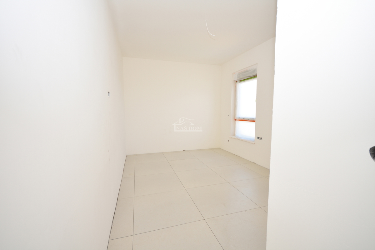 Appartamento confortevole al secondo piano con vista panoramica sul mare - Vodice